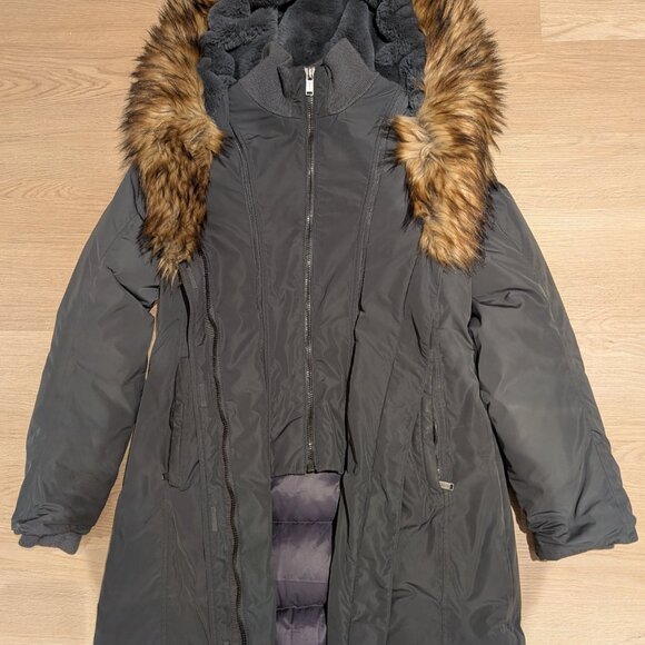 Aritzia BABATON Julian Parka - Size S - Picture 3 of 10